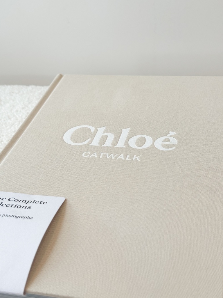Livre Chloé Beige