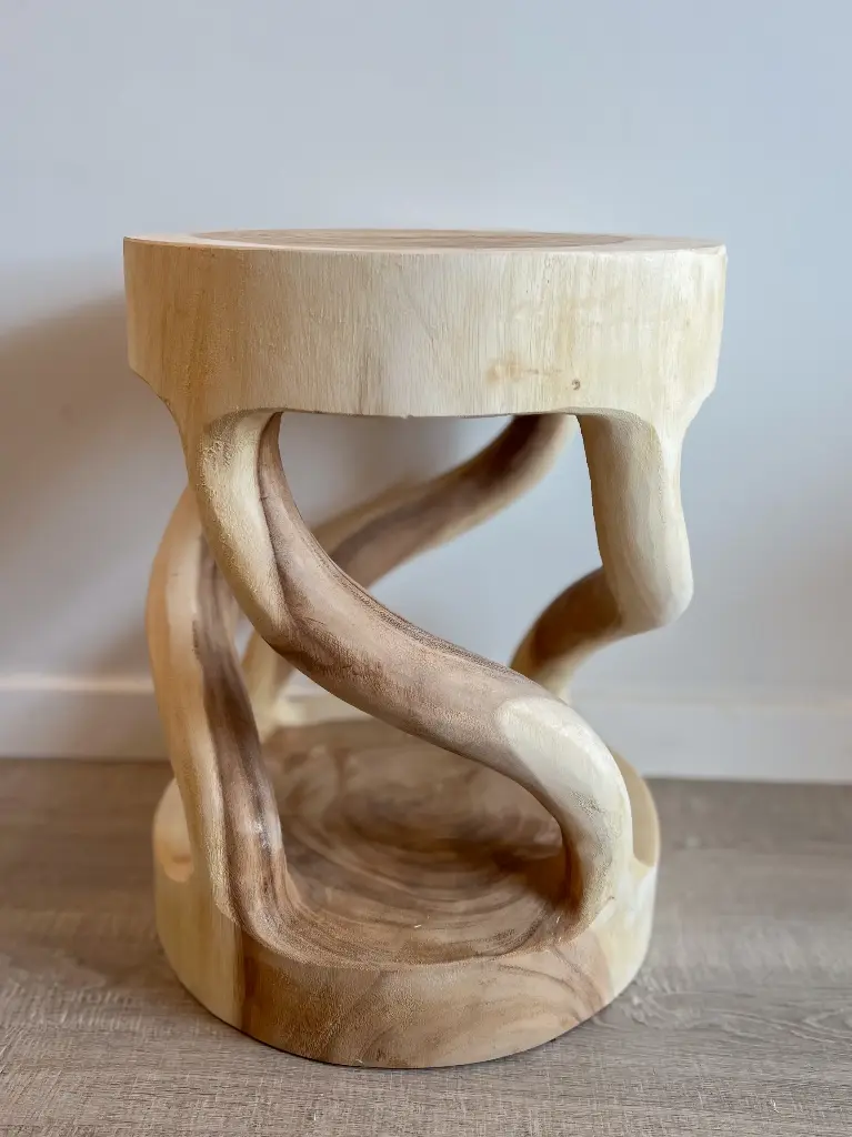Table d'appoint ronde ouverte en bois