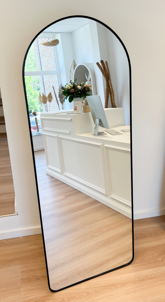 Miroir contours noir