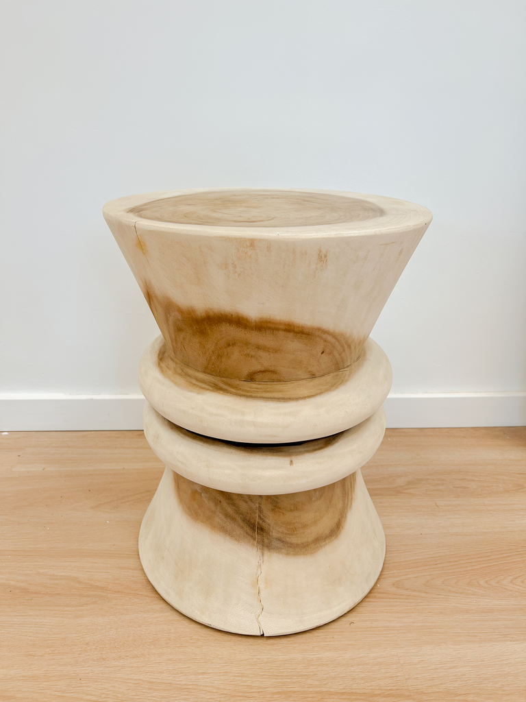 Table d'appoint en bois de Suar